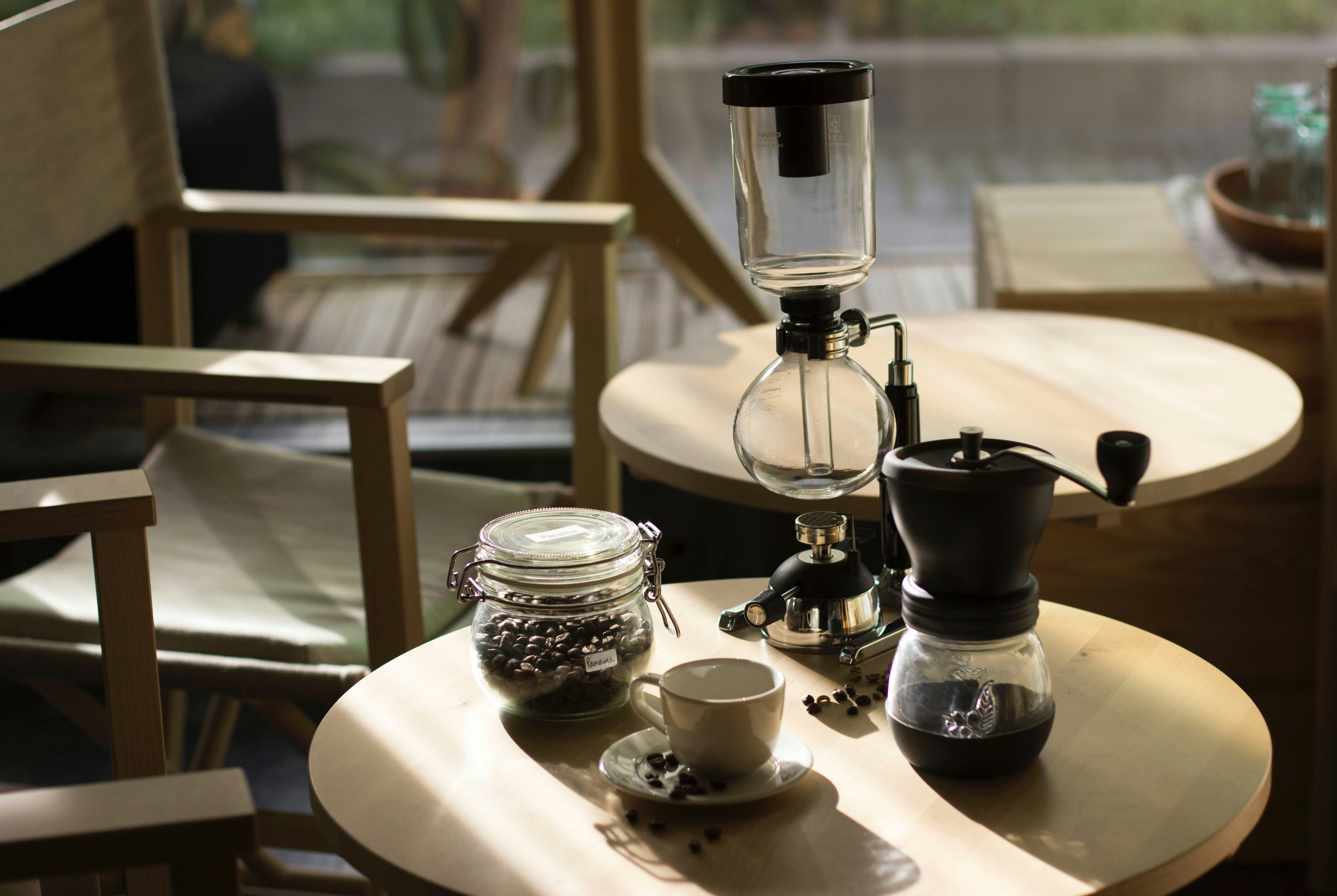 How To Brew With a Siphon